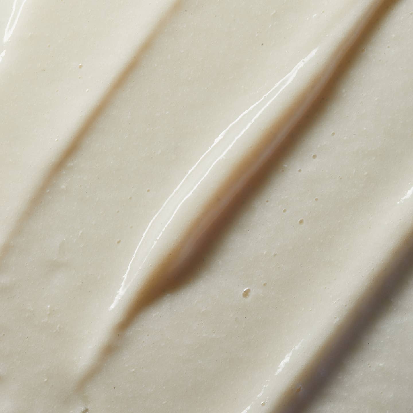 SHAMPOING À L'ARGILE RÉPARATEUR + PROTECTEUR